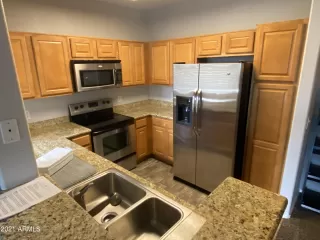 Photo #6: 6331296 Listing