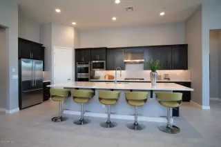 Photo #2: 6331543 Listing