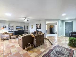 Photo #5: 6332167 Listing 
