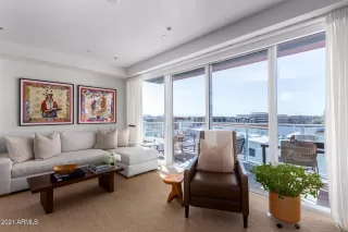 Photo #2: 6332330 Listing