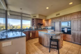 Photo #3: 6332569 Listing