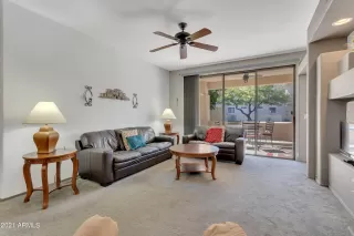 Photo #4: 6332664 Listing