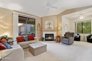 Photo #1: 6332921 Listing 