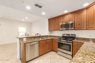 Photo #5: 6333081 Listing