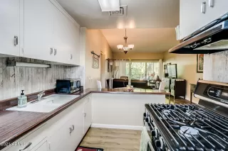 Photo #4: 6333145 Listing