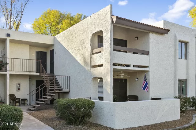 MLS: 6333175 Condo For Sale