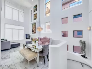 Photo #3: 6333225 Listing