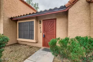 Photo #4: 6333305 Listing