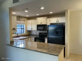 Photo #2: 6333385 Listing