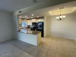 Photo #6: 6333385 Listing