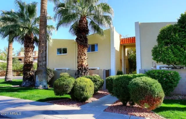 MLS: 6333399 Condo For Sale