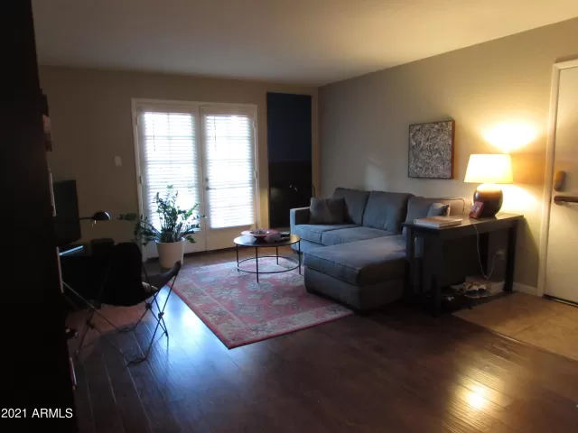 MLS: 6333509 Condo For Sale