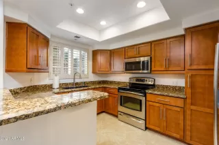 Photo #2: 6334031 Listing 