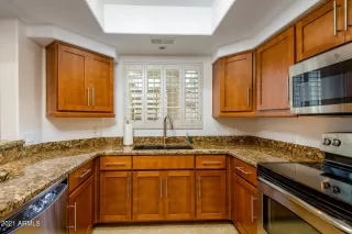 Photo #3: 6334031 Listing 