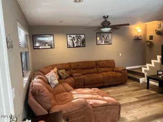 Photo #4: 6334111 Listing