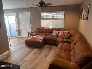 Photo #6: 6334111 Listing