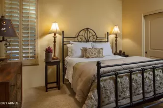 Photo #5: 6334285 Listing