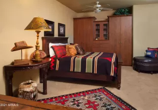 Photo #6: 6334285 Listing