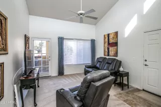 Photo #2: 6334543 Listing