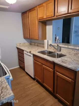 Photo #4: 6334551 Listing