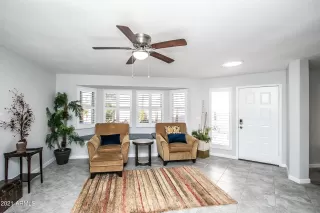 Photo #3: 6334587 Listing