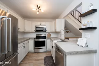 Photo #4: 6334768 Listing 