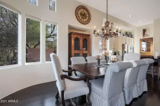 Photo #4: 6334957 Listing