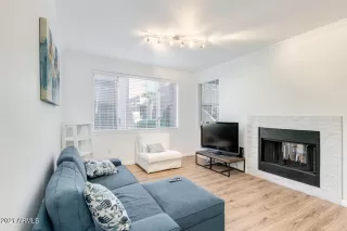 Photo #4: 6335035 Listing