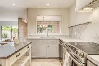 Photo #3: 6335137 Listing