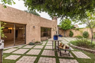 Photo #6: 6335137 Listing