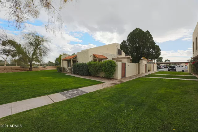 MLS: 6336138 Condo For Sale