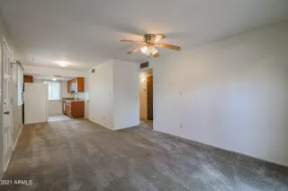 Photo #6: 6336138 Listing
