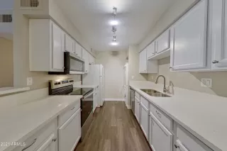 Photo #4: 6336277 Listing