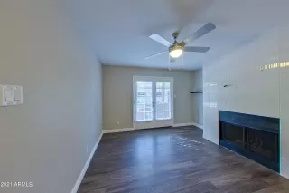 Photo #6: 6336277 Listing