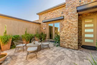 Photo #1: 6336464 Listing