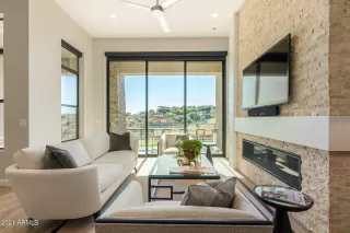 Photo #6: 6336464 Listing