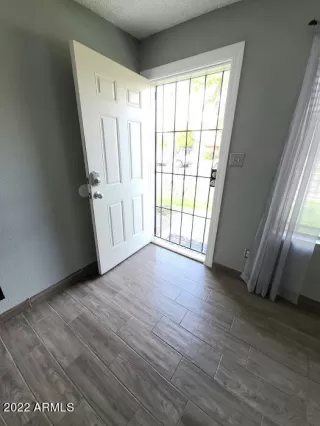 Photo #2: 6336677 Listing