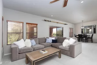 Photo #5: 6336720 Listing 