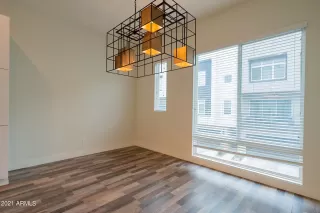 Photo #5: 6336958 Listing 