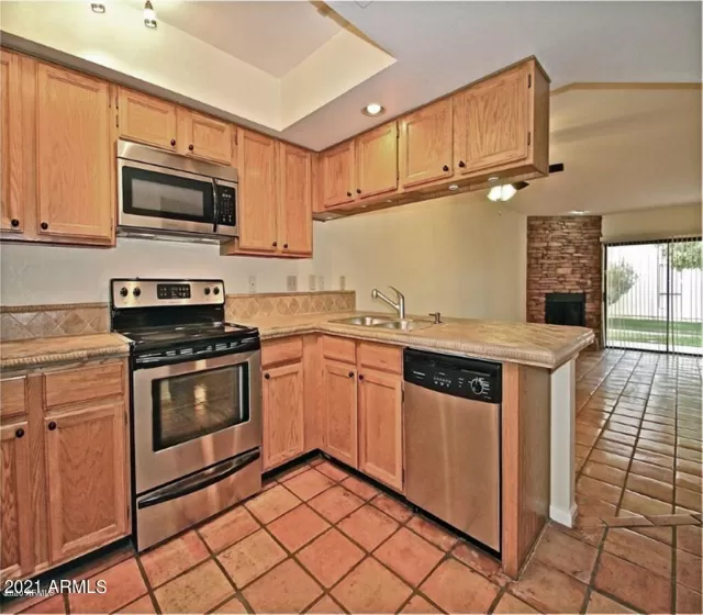 MLS: 6337116 Condo For Sale