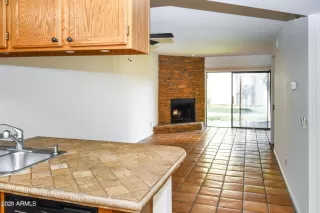 Photo #4: 6337116 Listing