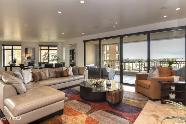 MLS: 6337328 Condo For Sale