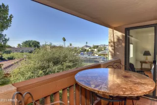 Photo #2: 6337363 Listing