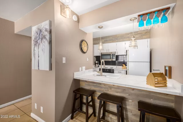 MLS: 6337516 Condo For Sale