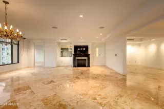 Photo #3: 6337534 Listing