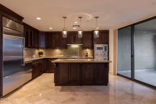 Photo #5: 6337534 Listing