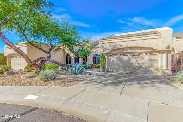 MLS: 6337862 Condo For Sale