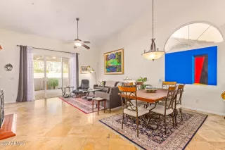 Photo #4: 6337862 Listing