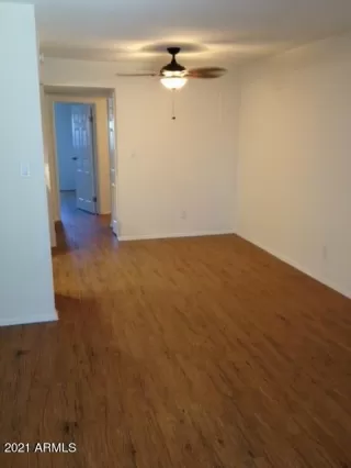 Photo #4: 6337921 Listing