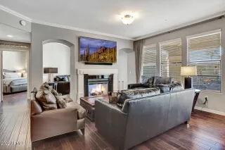 Photo #4: 6337927 Listing